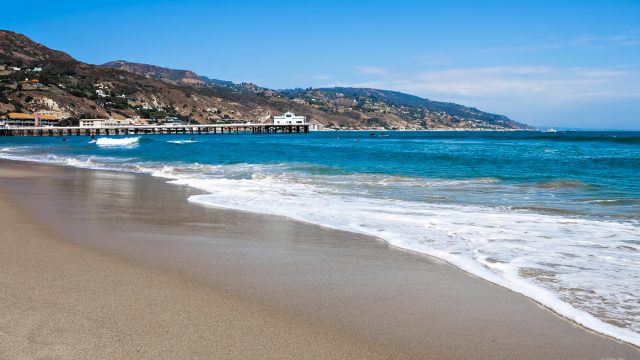 Surfrider Beach - Exploring 10 of the Top Beaches in Los Angeles, California