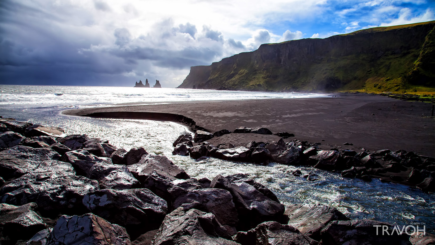 Exploring Vík í Mýrdal, Iceland - A Subpolar Oceanic Destination of Wondrous Coastal Beauty