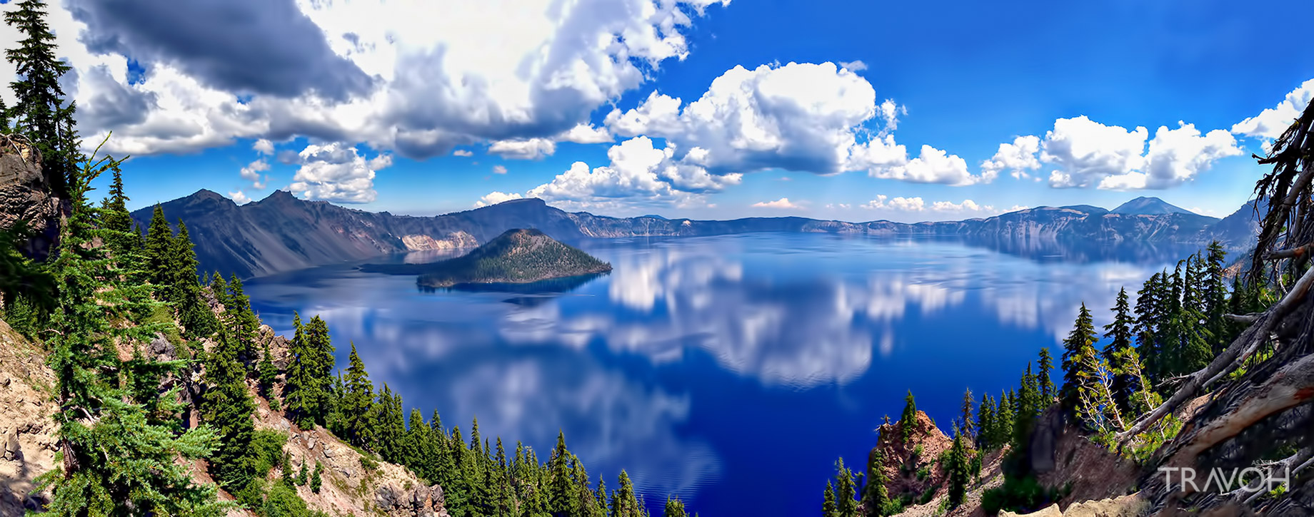 Crater Lake - America’s Deepest Crystal Blue Water Lake in Oregon State