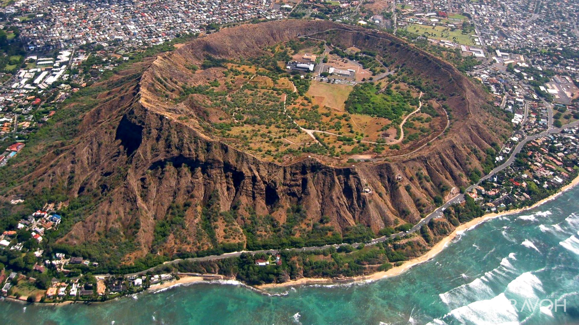 Diamond Head Beach - Oahu, Hawaii