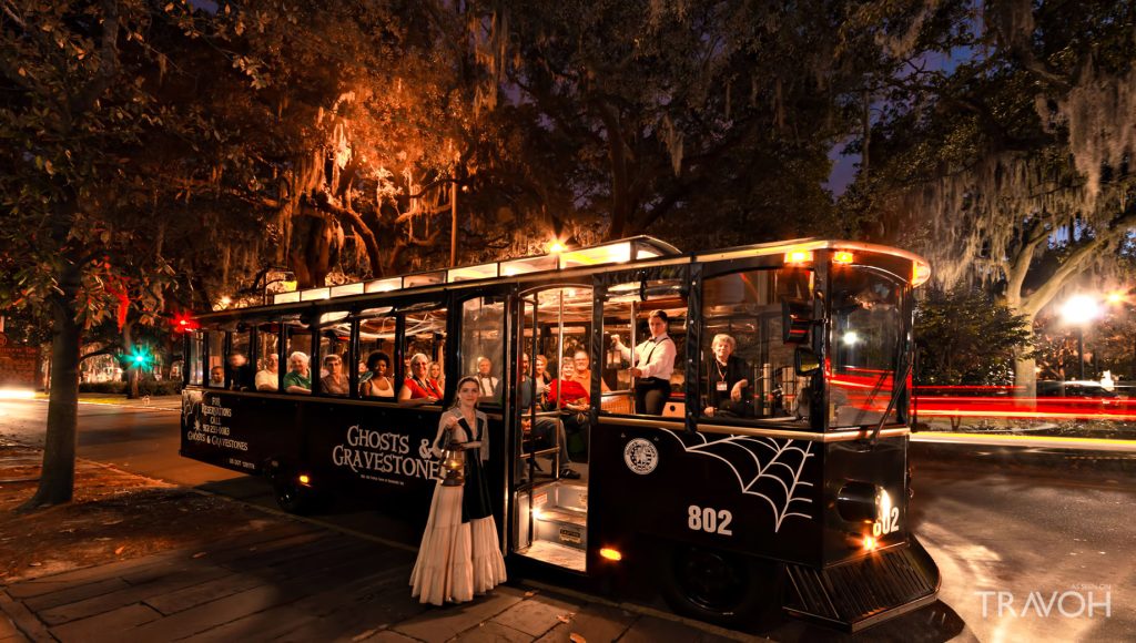 Boston Ghost Tours by Ghosts and Gravestones 200 Atlantic Ave, Boston