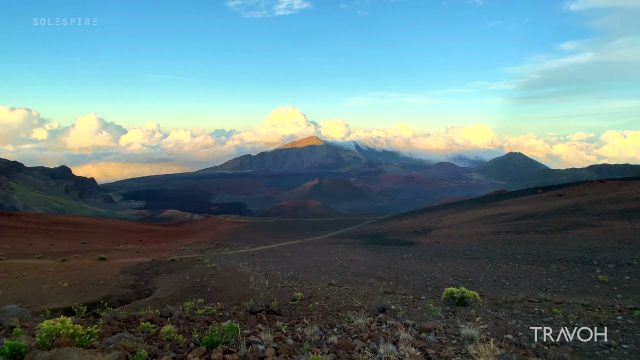 Maui Volcano Haleakala Summit View - Sunset - National Park Panoramic Maui Hawaii USA - 4K Travel