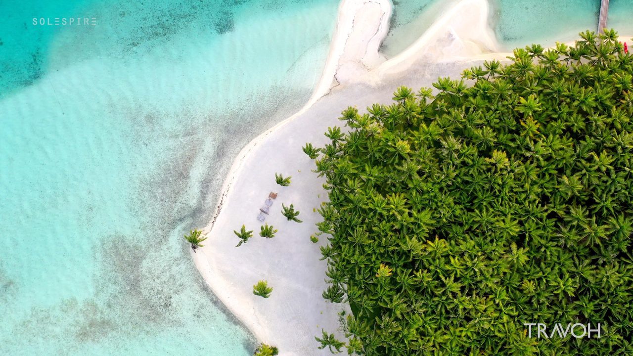 Calm Ambient Wave Landing - Motu Tane Island - Bora Bora, French Polynesia - 4K Travel
