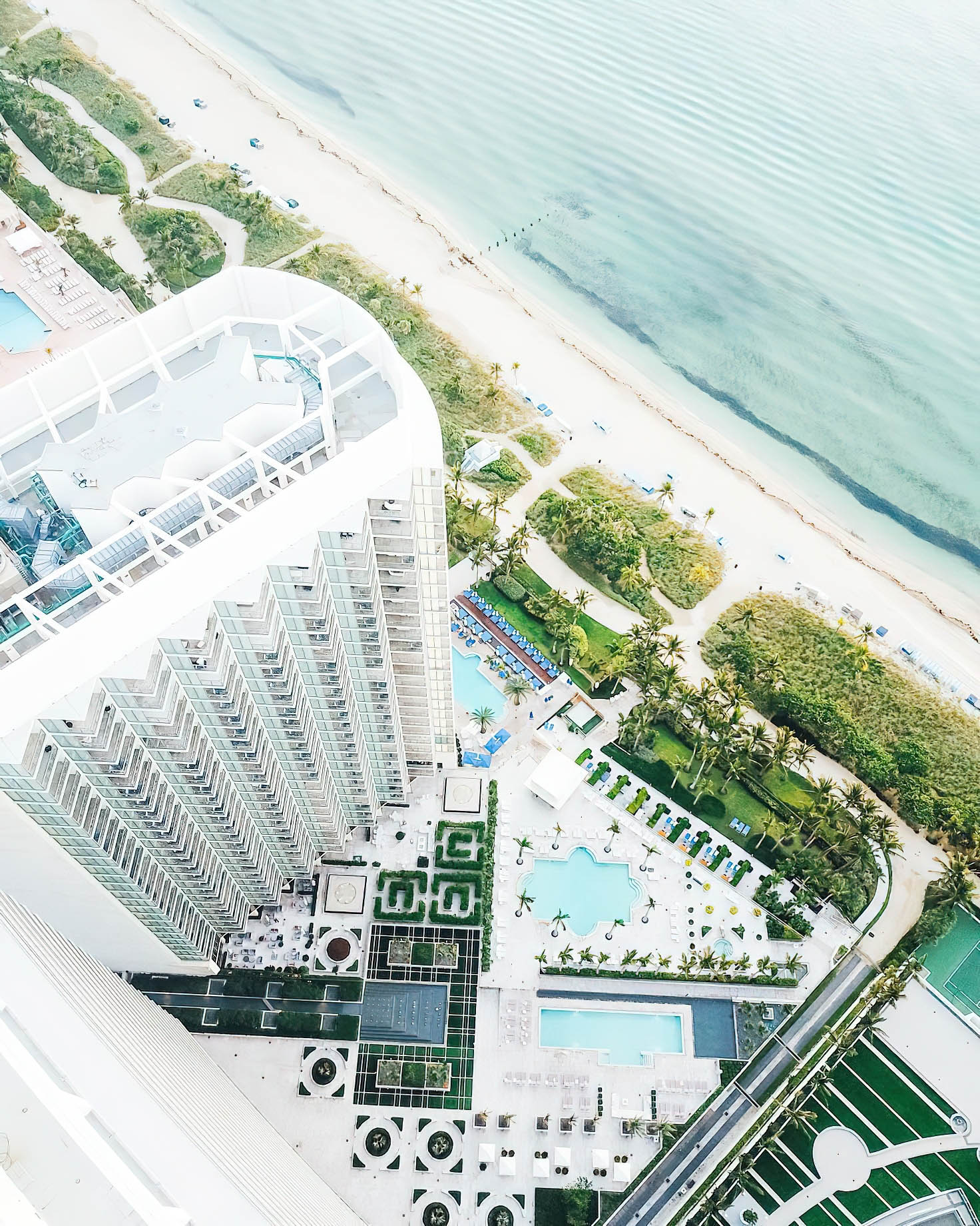 The St. Regis Bal Harbour Resort – Miami Beach, FL, USA – Overhead Aerial Resort View_