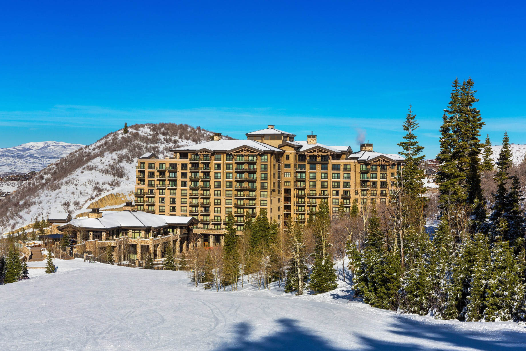 The St. Regis Deer Valley Resort – Park City, UT, USA – Exterior Winter Snow View