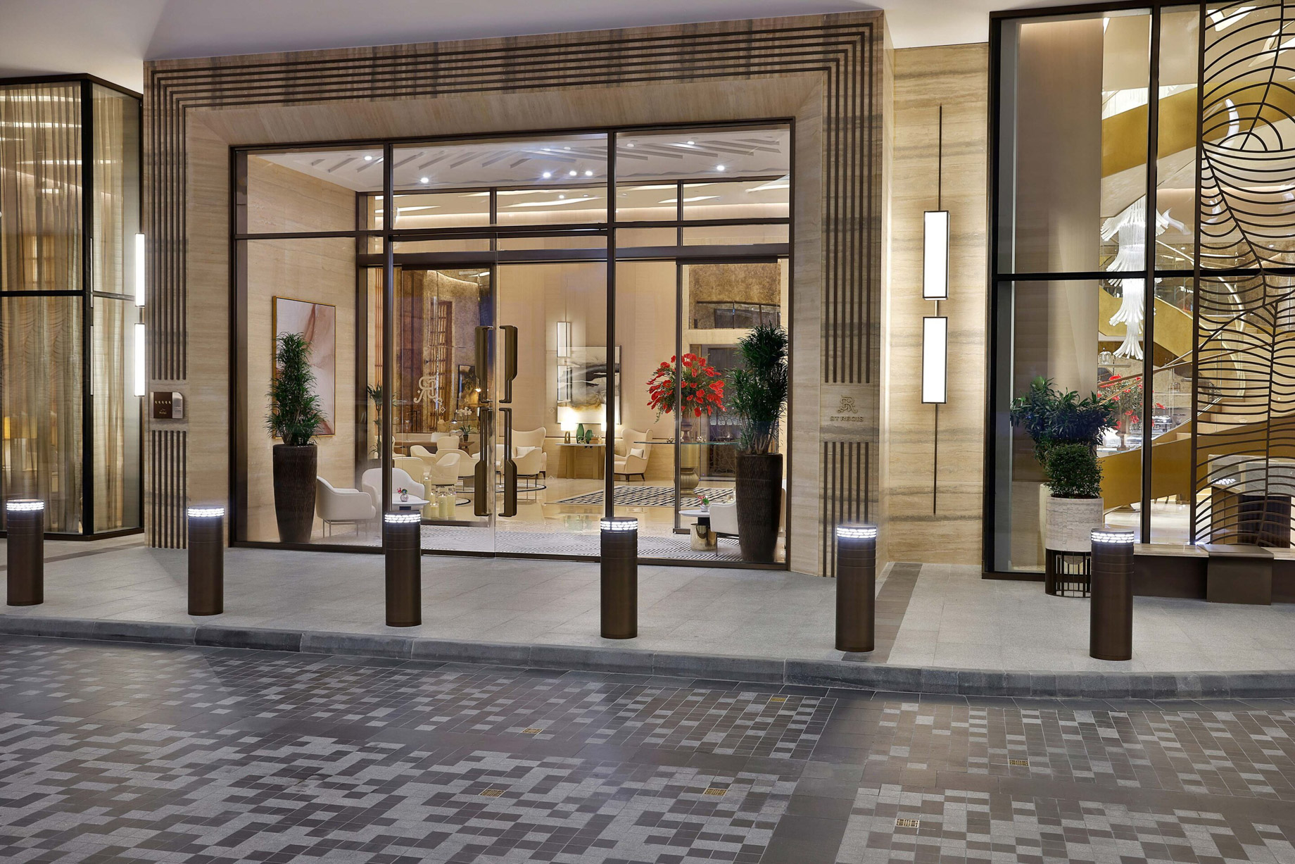The St. Regis Dubai The Palm Jumeirah Hotel – Dubai, UAE – Entrance Porte Cochere