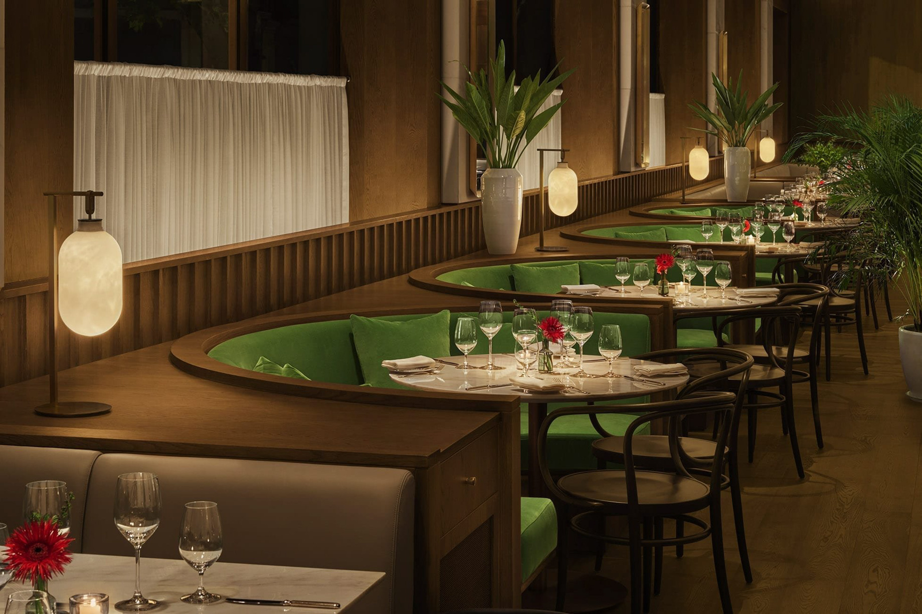 The Shanghai EDITION Hotel – Shanghai, China – Shanghai Tavern Seating