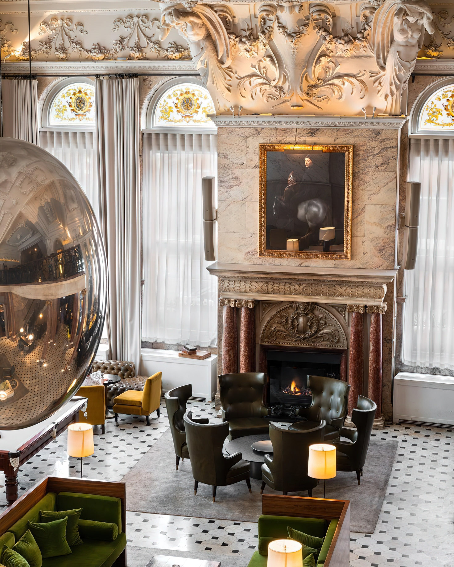 The London EDITION Hotel – London, United Kingdom – Lobby Interior