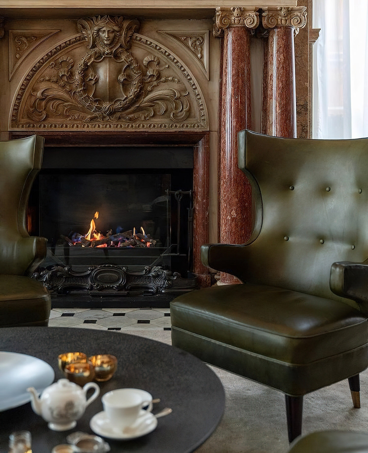 The London EDITION Hotel – London, United Kingdom – Lobby Seating