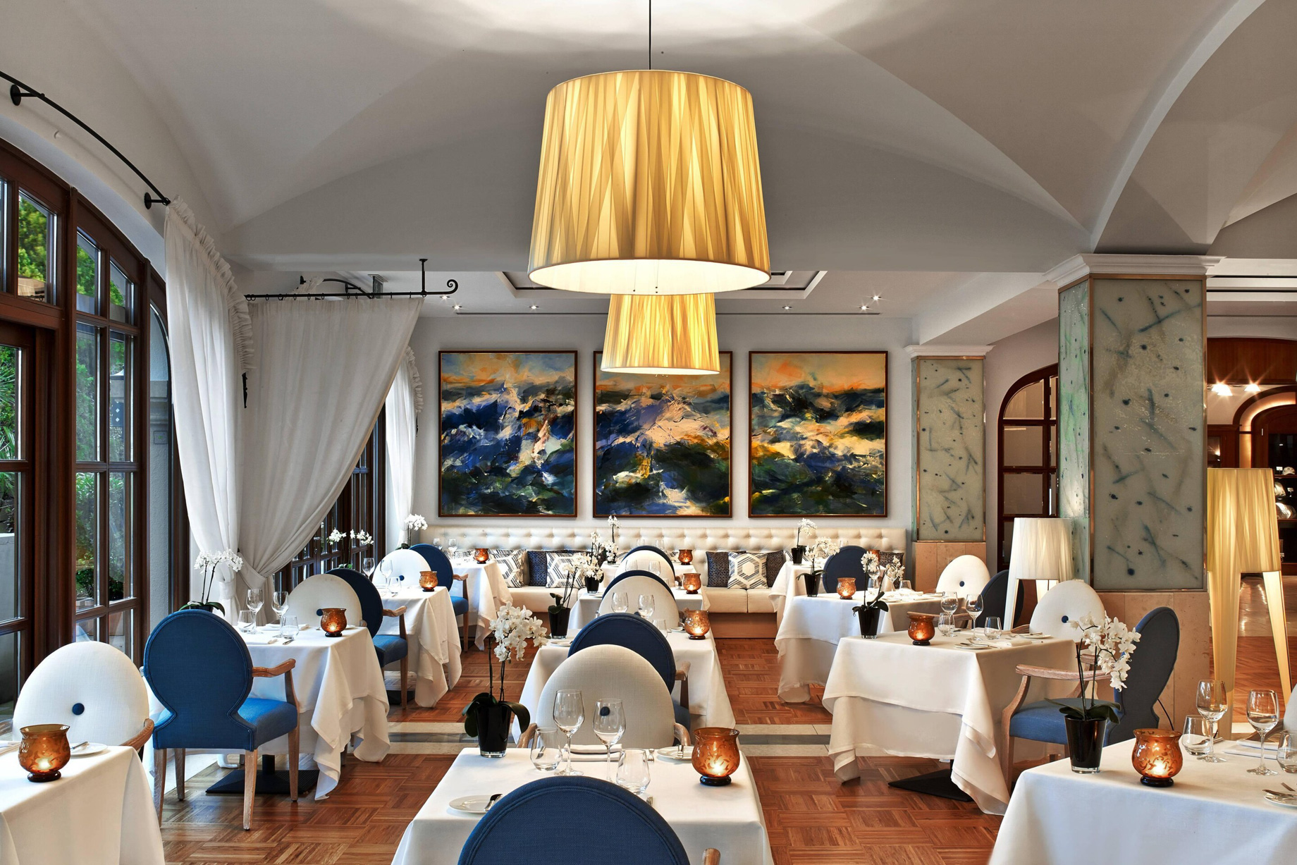 The St. Regis Mardavall Mallorca Resort - Palma de Mallorca, Spain - Aqua Restaurant Tables
