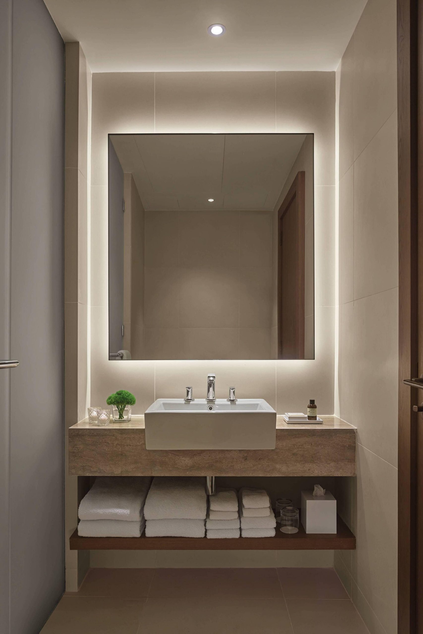 The Abu Dhabi EDITION Hotel – Abu Dhabi, UAE – Guest Bathroom