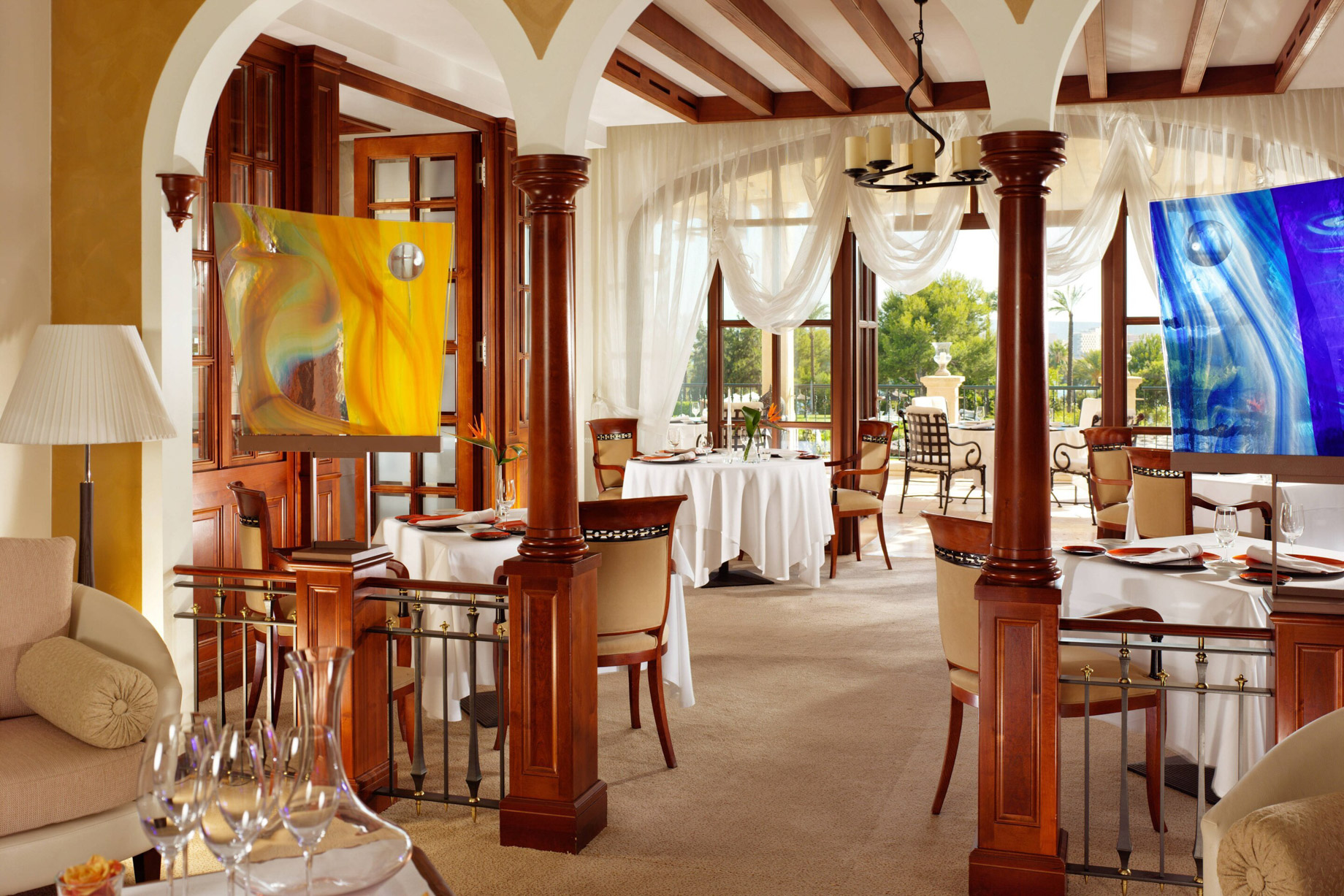 The St. Regis Mardavall Mallorca Resort - Palma de Mallorca, Spain - Restaurant Es Fum Interior