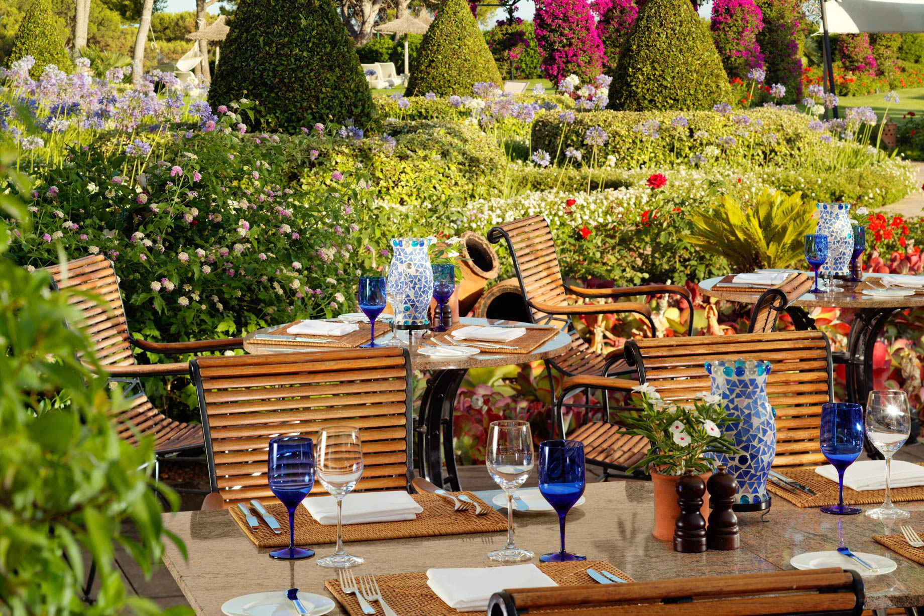 The St. Regis Mardavall Mallorca Resort - Palma de Mallorca, Spain - Aqua Restaurant Terrace