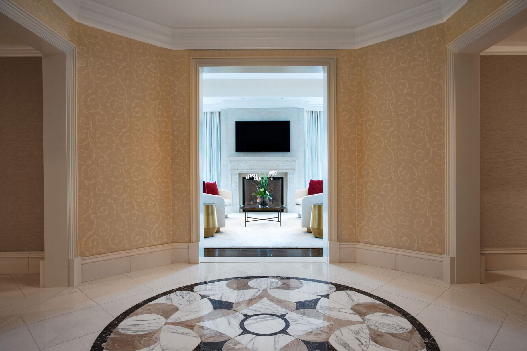 The St. Regis Atlanta Hotel - Atlanta, GA, USA - Empire Suite Foyer