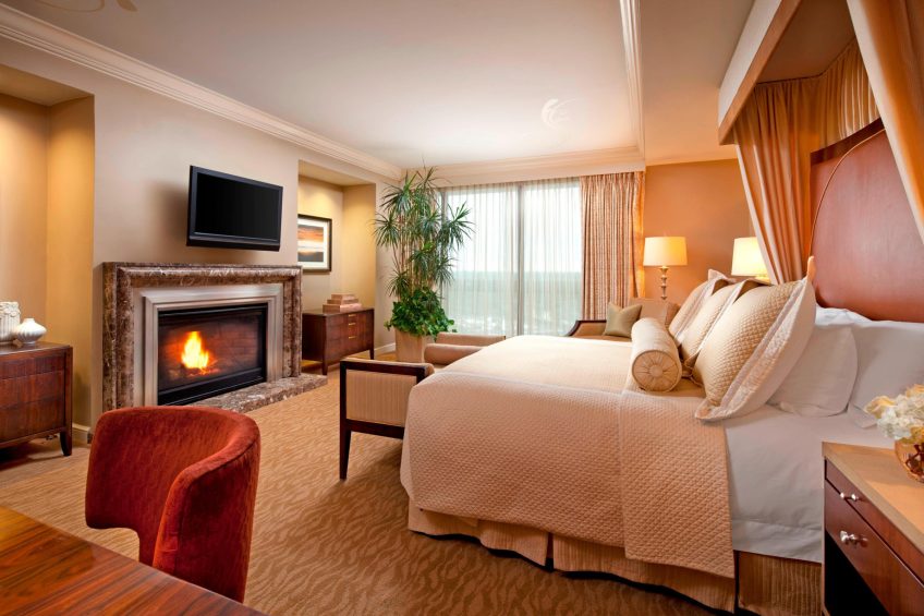 The St. Regis Houston Hotel - Houston, TX, USA - Presidential Suite Master Bedroom