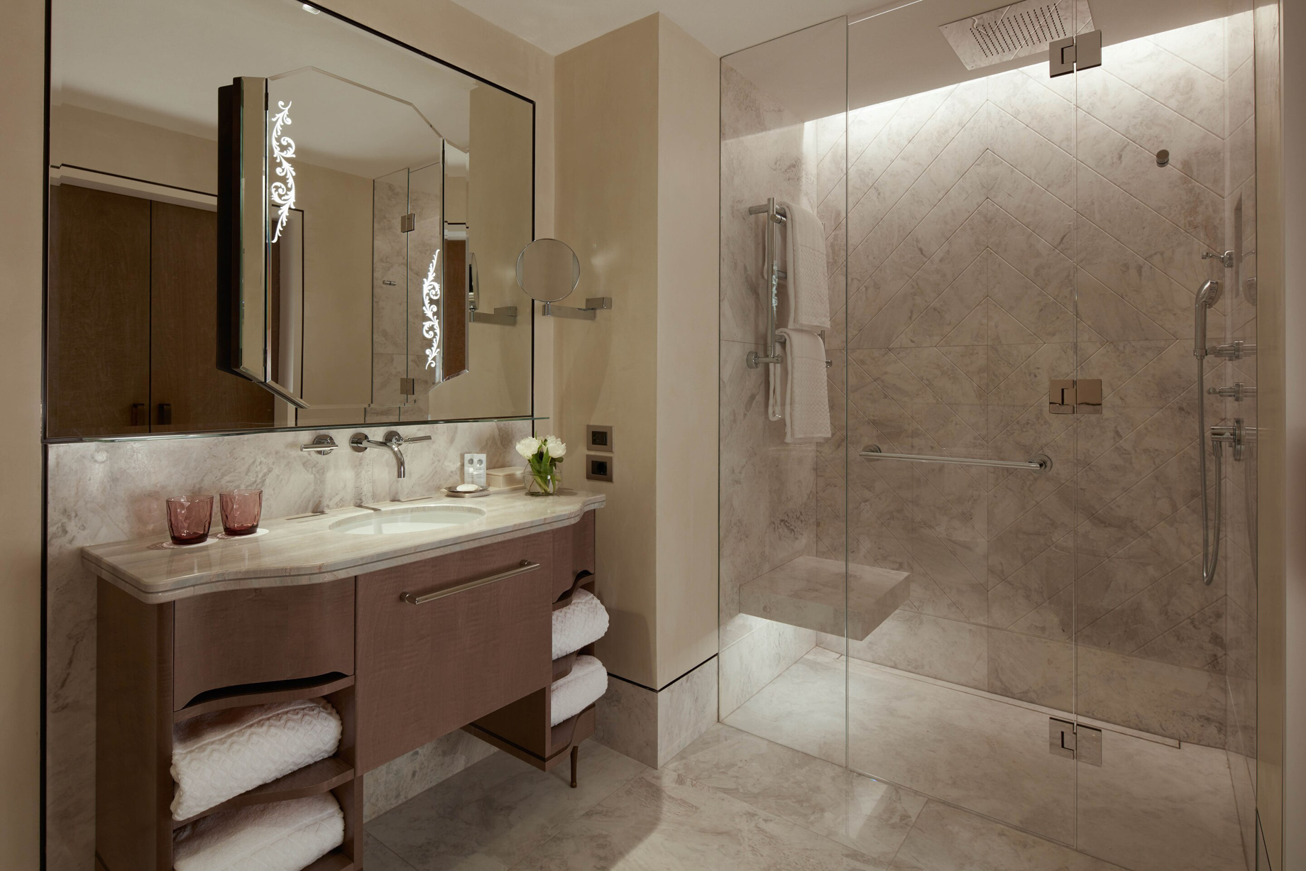 The St. Regis Venice Hotel – Venice, Italy – Guest Bathroom