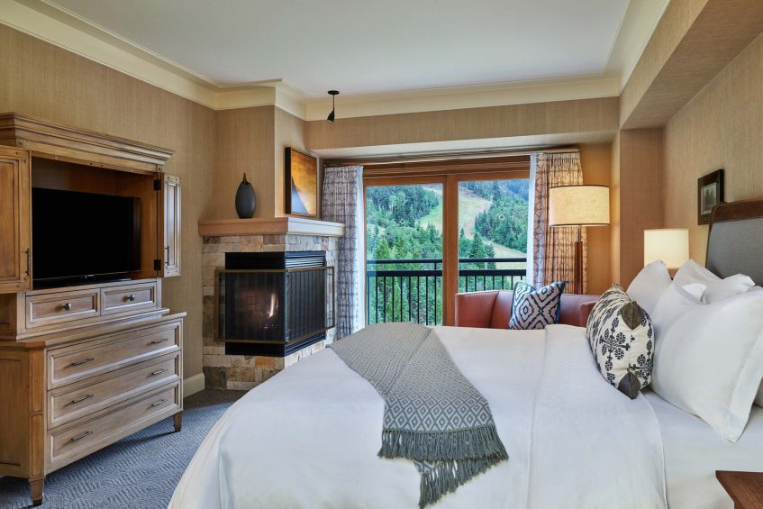 The St. Regis Deer Valley Resort - Park City, UT, USA - Astor Suite Bedroom