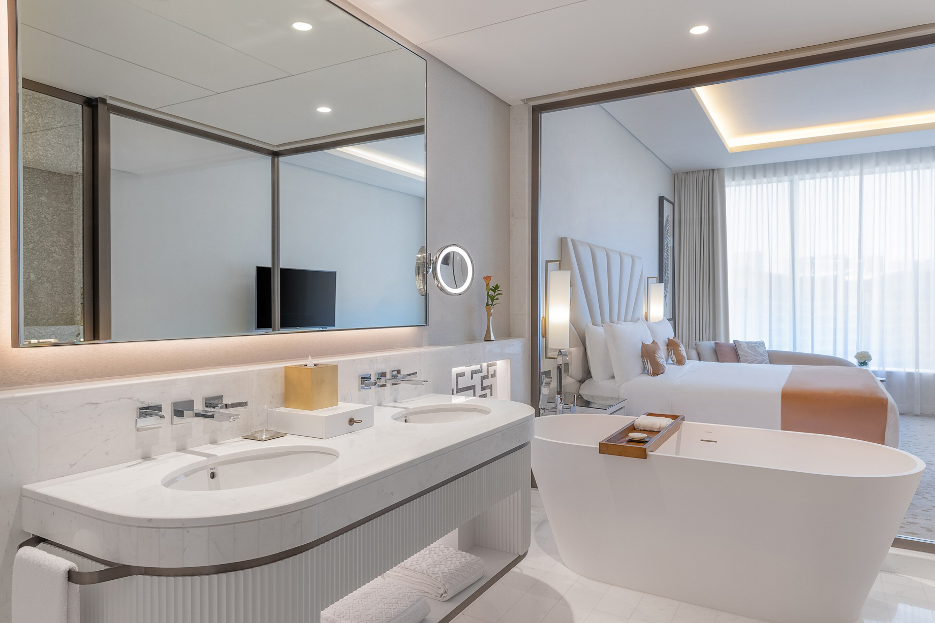 The St. Regis Dubai The Palm Jumeirah Hotel - Dubai, UAE - Guest Bathroom