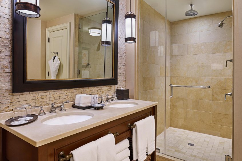 The St. Regis Deer Valley Resort - Park City, UT, USA - Astor Suite Bathroom