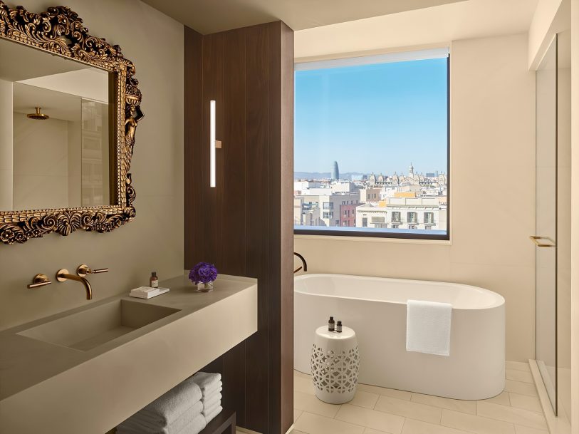 The Barcelona EDITION Hotel - Barcelona, Spain - Deluxe Guest Bathroom