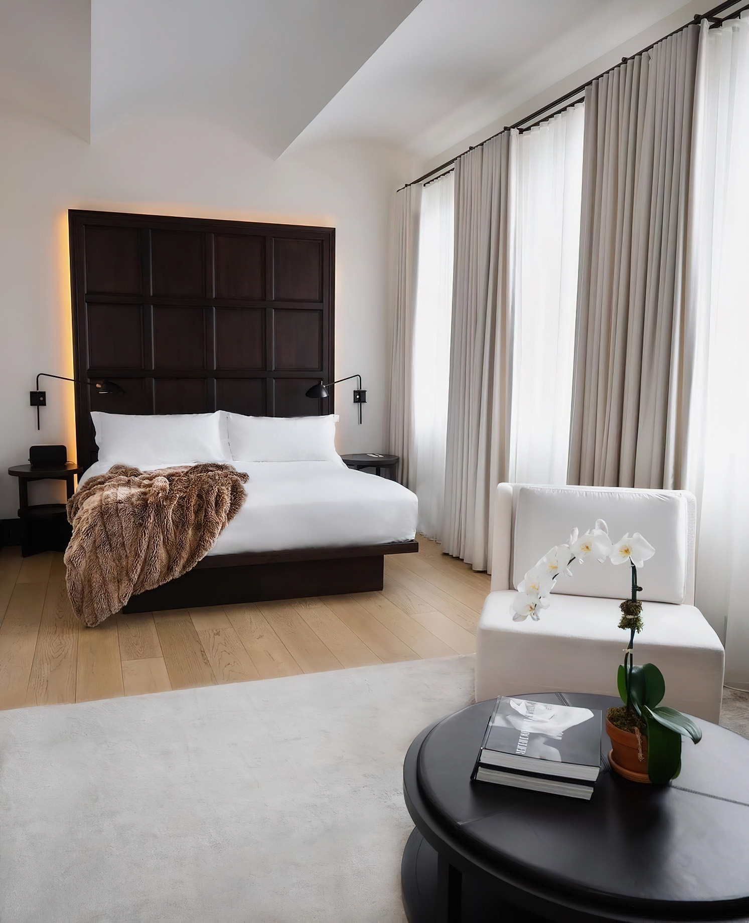 The New York EDITION Hotel – New York, NY, USA – Neutral Tones and Sophisticated Textures