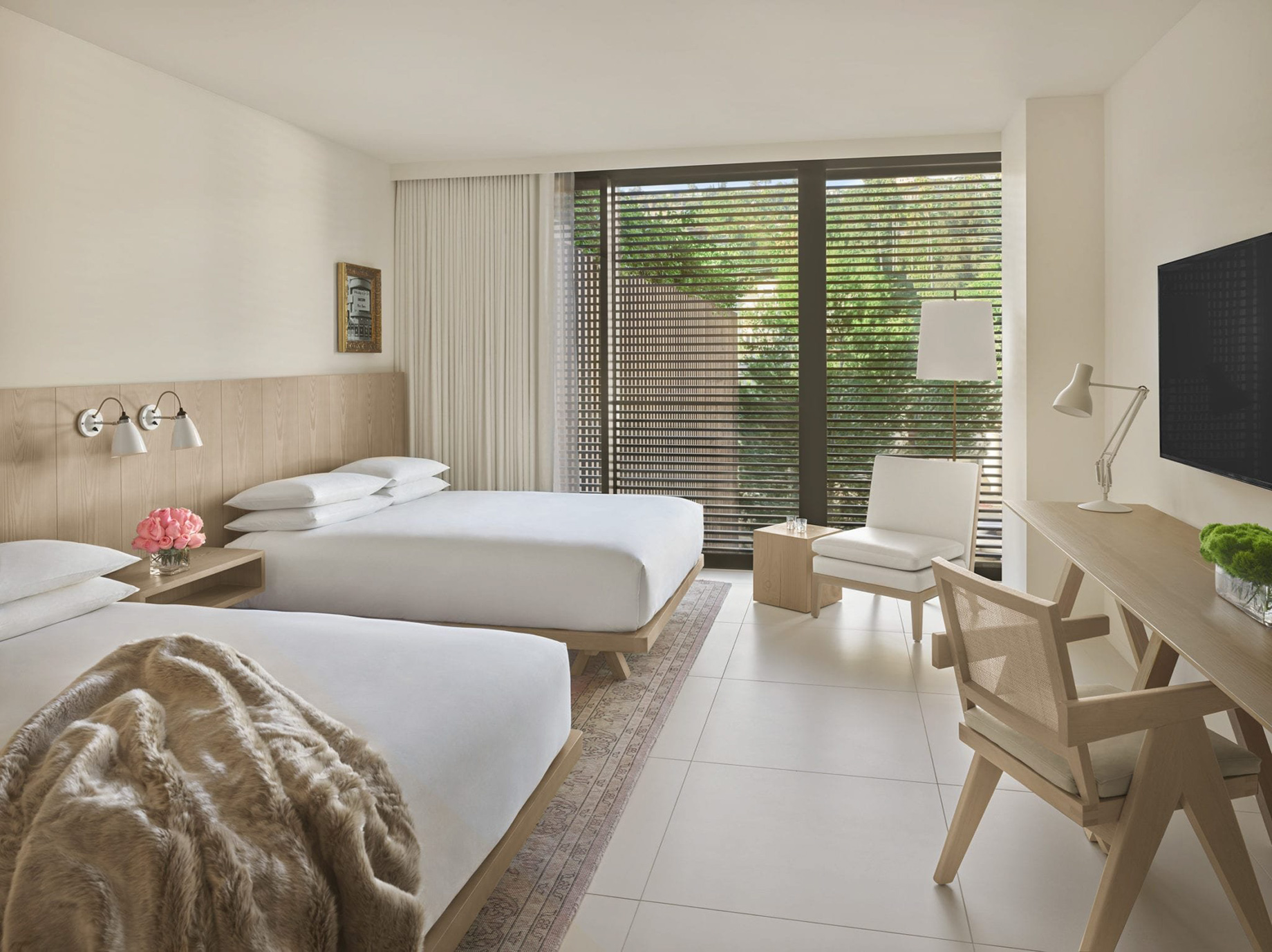 The West Hollywood EDITION Hotel – West Hollywood, CA, USA – Guest Bedroom Double Queen