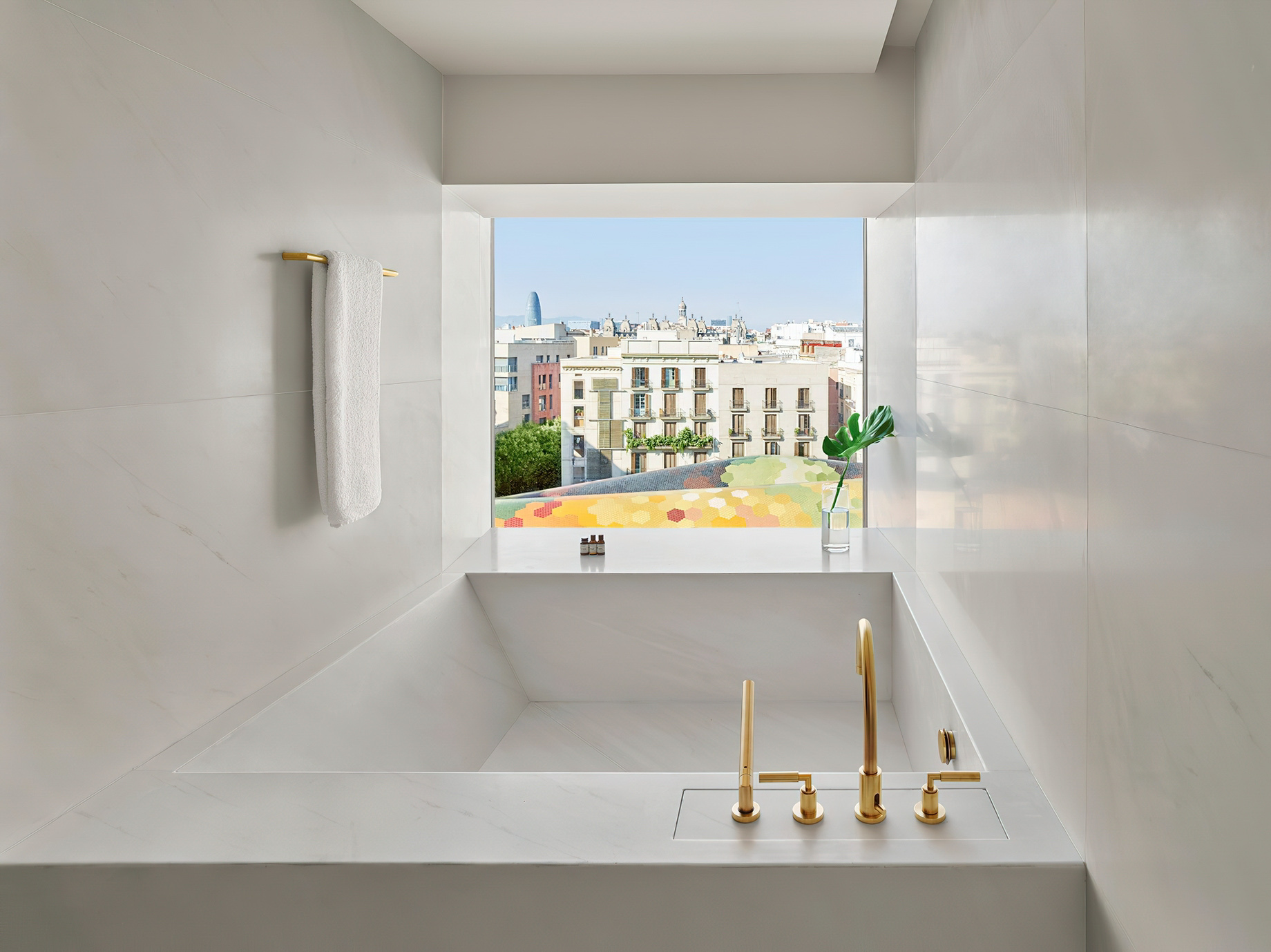 The Barcelona EDITION Hotel - Barcelona, Spain - Luxe Tub View