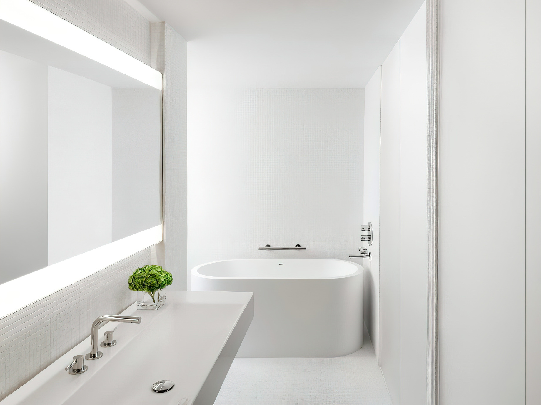 The London EDITION Hotel – London, United Kingdom – Guest Suite Bathroom