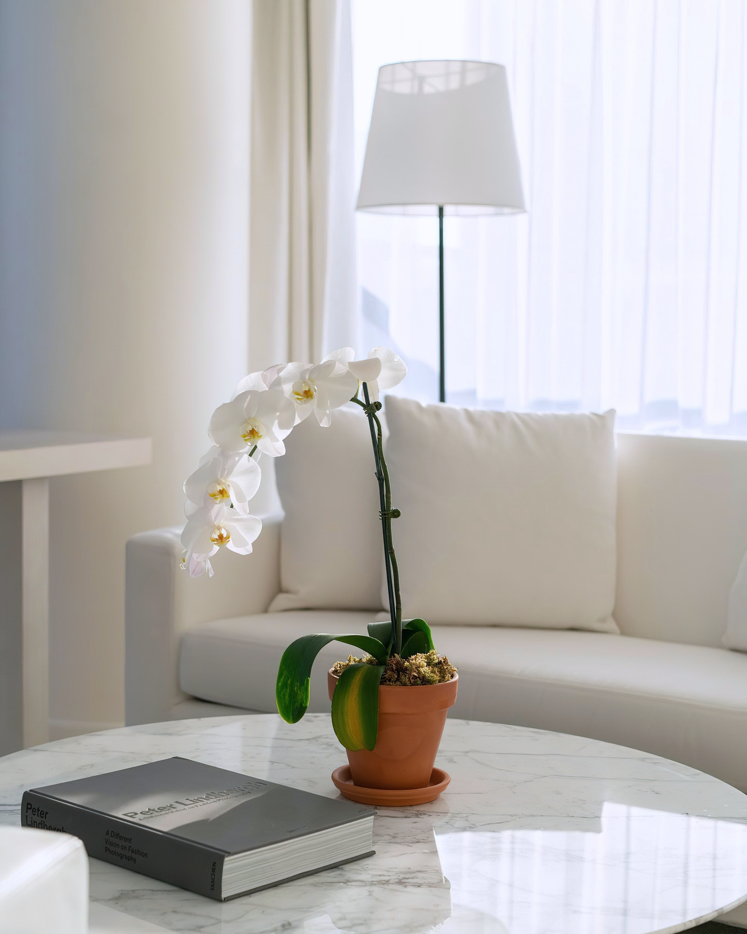 The Times Square EDITION Hotel - New York, NY, USA - Simplicity and Style