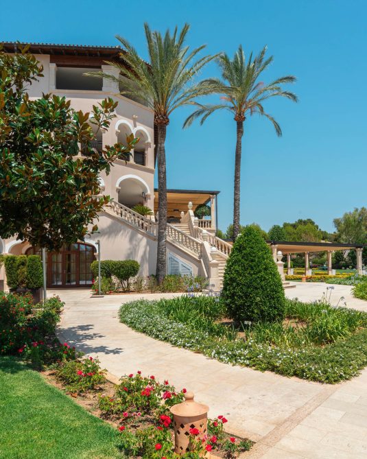 The St. Regis Mardavall Mallorca Resort - Palma de Mallorca, Spain - Outdoor Pathways