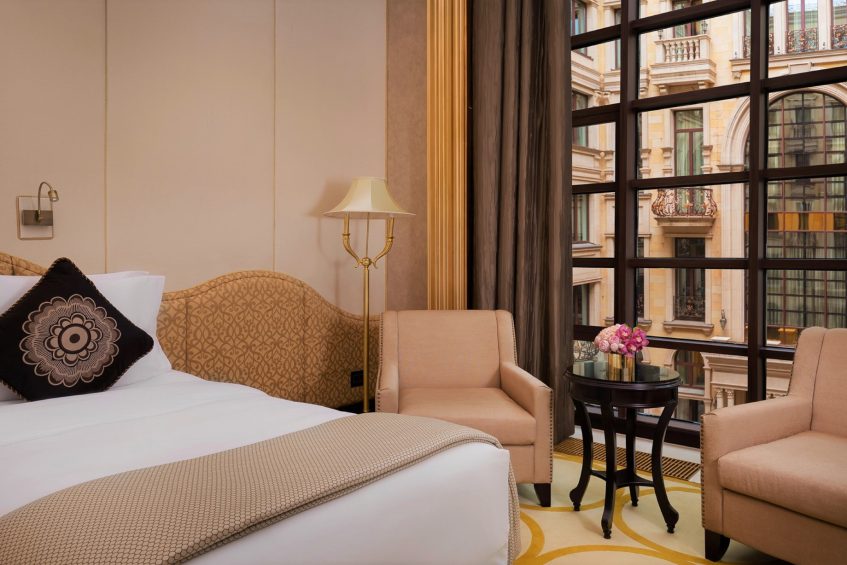 The St. Regis Moscow Nikolskaya Hotel - Moscow, Russia - Deluxe Twin Room