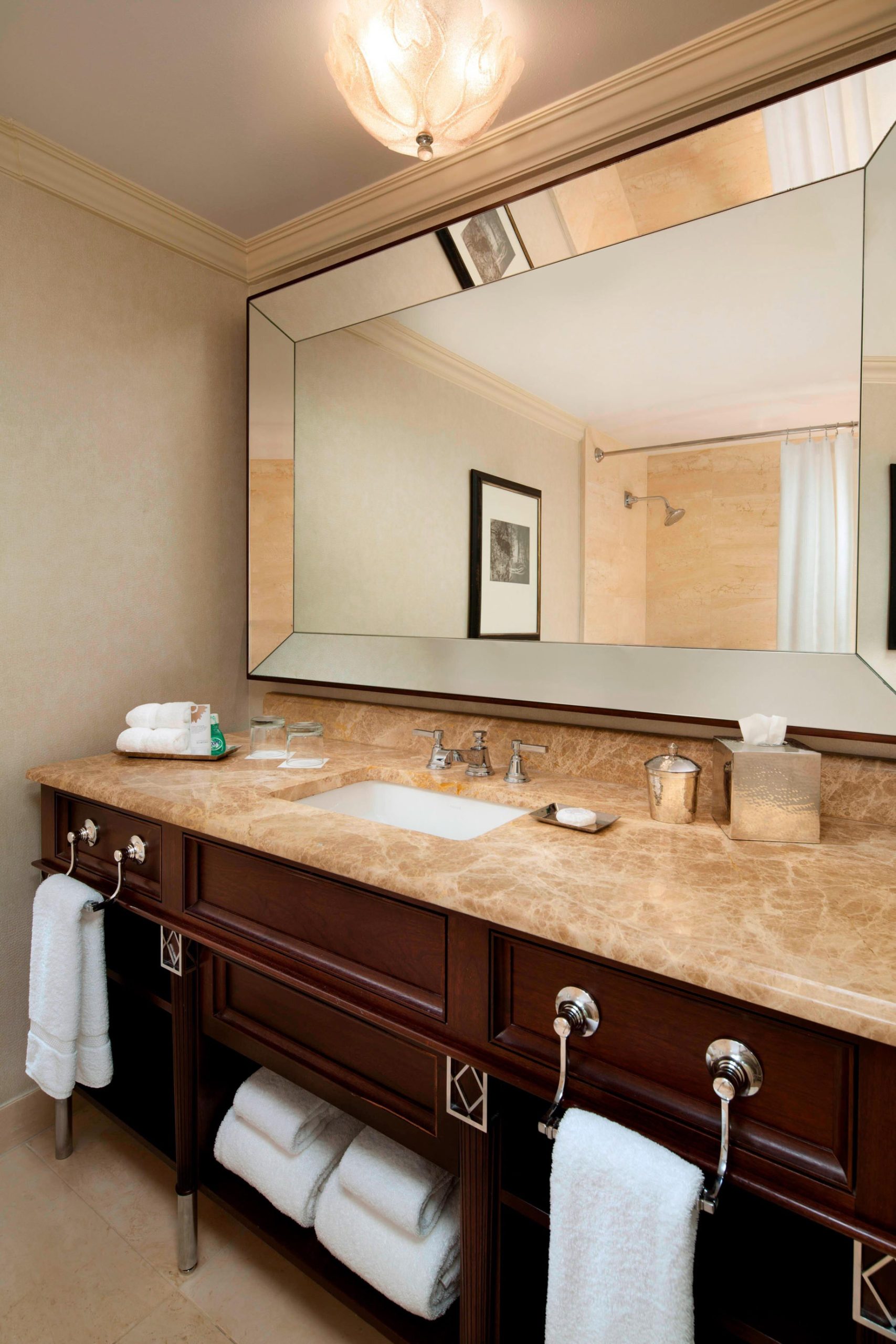 The St. Regis Houston Hotel – Houston, TX, USA – Guest Bathroom Vanity