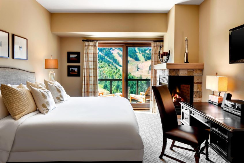 The St. Regis Deer Valley Resort - Park City, UT, USA - St. Regis Residence Guest Bedroom