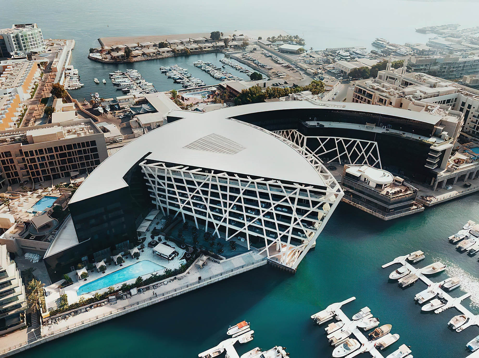 051 – The Abu Dhabi EDITION Hotel – Abu Dhabi, UAE – Hotel Aerial View