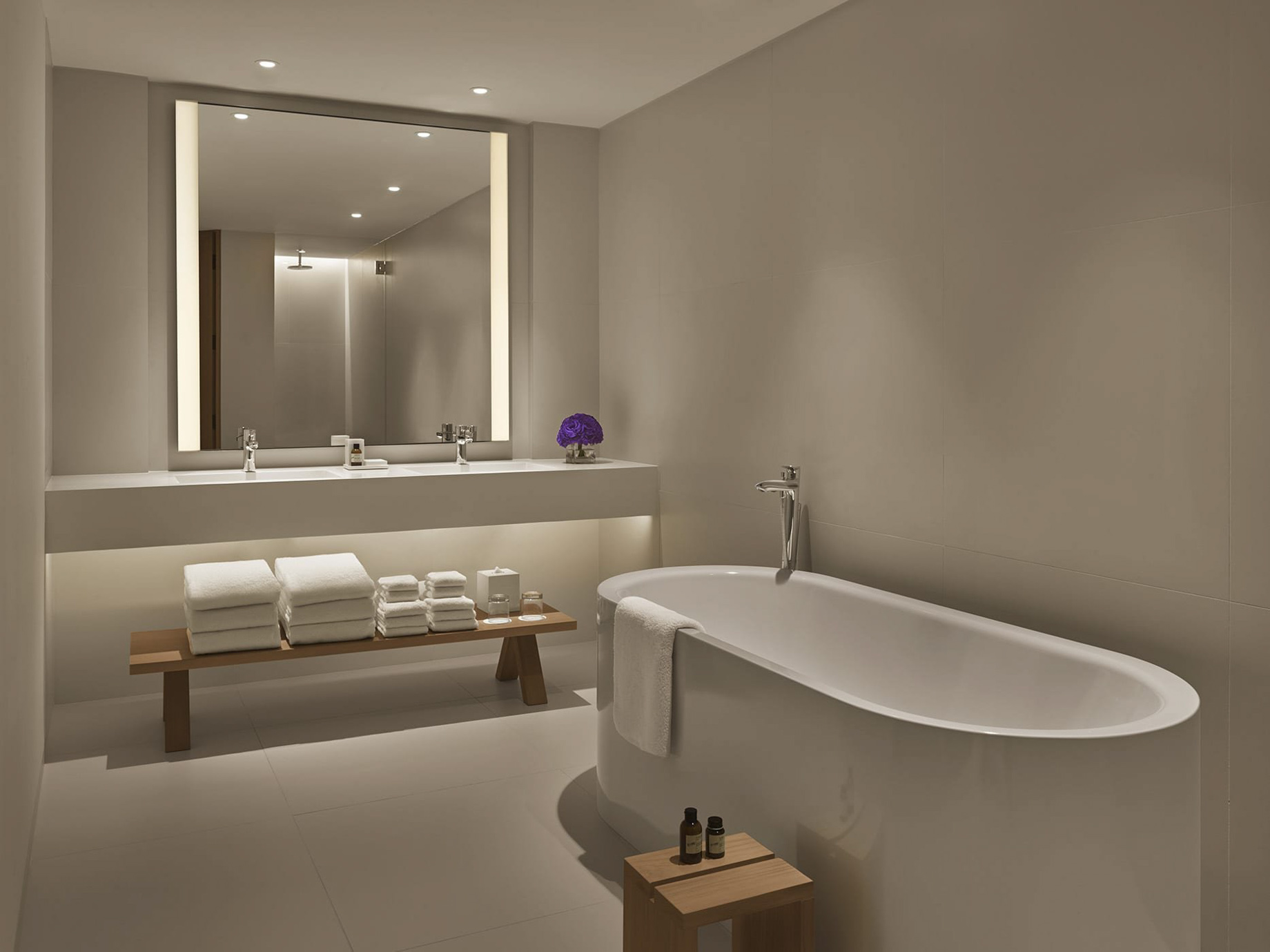 The West Hollywood EDITION Hotel - West Hollywood, CA, USA - Guest Bathroom