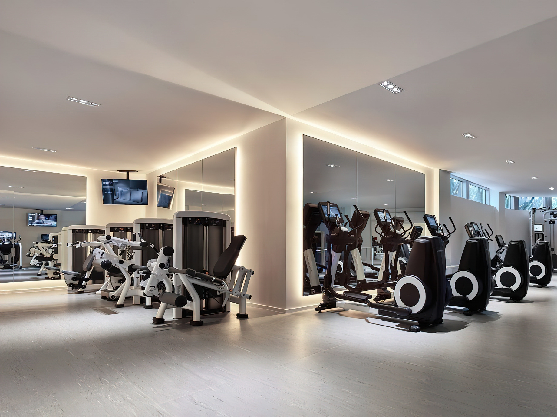 The Miami Beach EDITION Hotel – Miami Beach, FL, USA – GYM