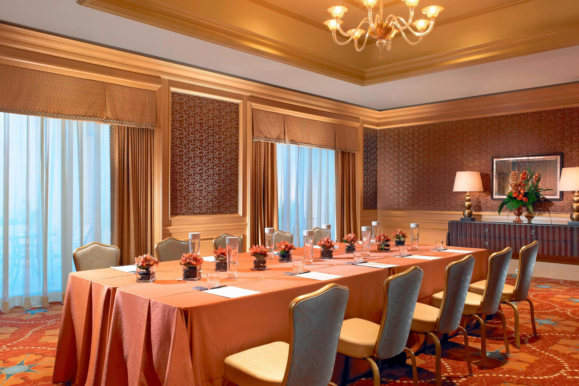 The St. Regis Houston Hotel – Houston, TX, USA – The Envoy Meeting Room Conference Setup