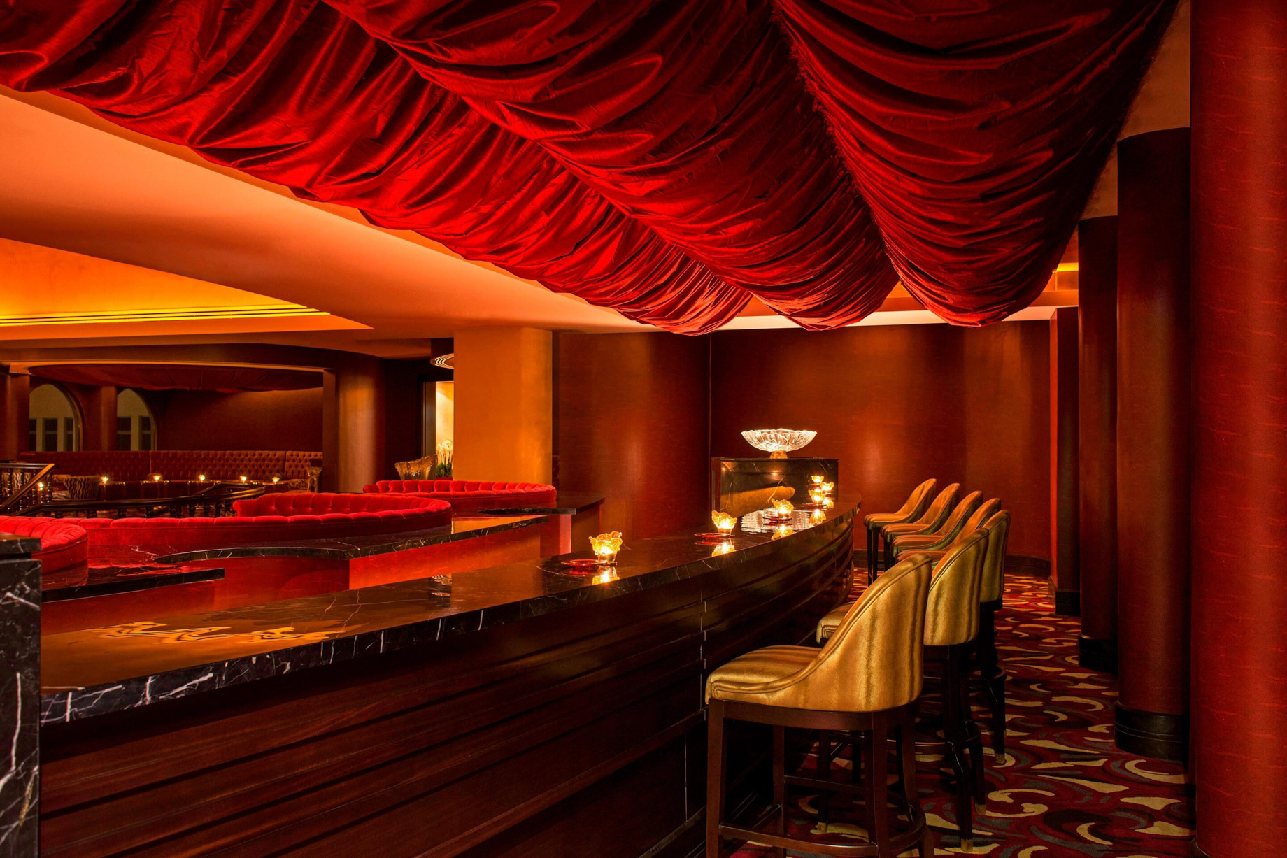 The St. Regis Doha Hotel – Doha, Qatar – The St. Regis Doha Club Bar
