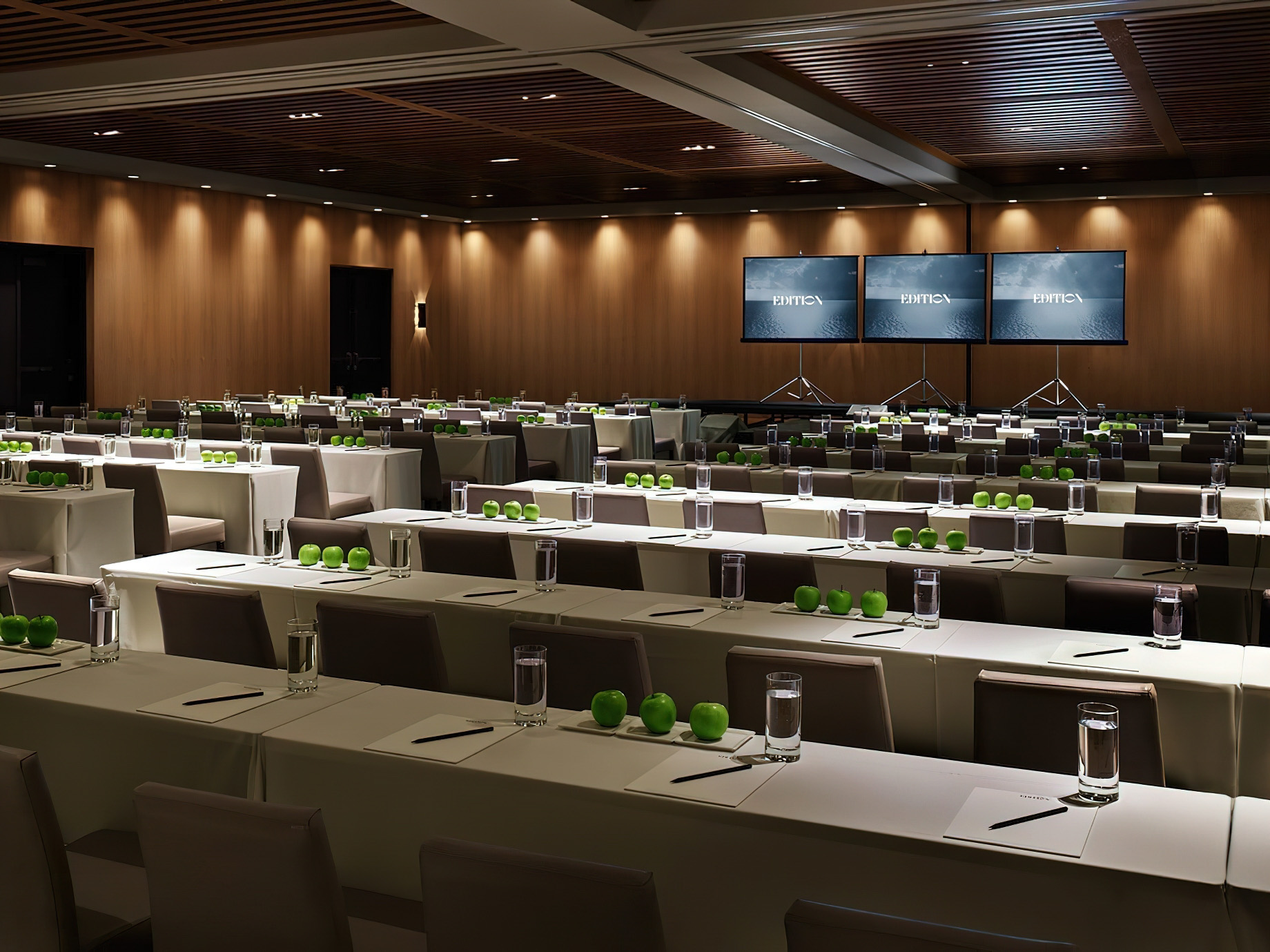 The Miami Beach EDITION Hotel - Miami Beach, FL, USA - Forum Classroom