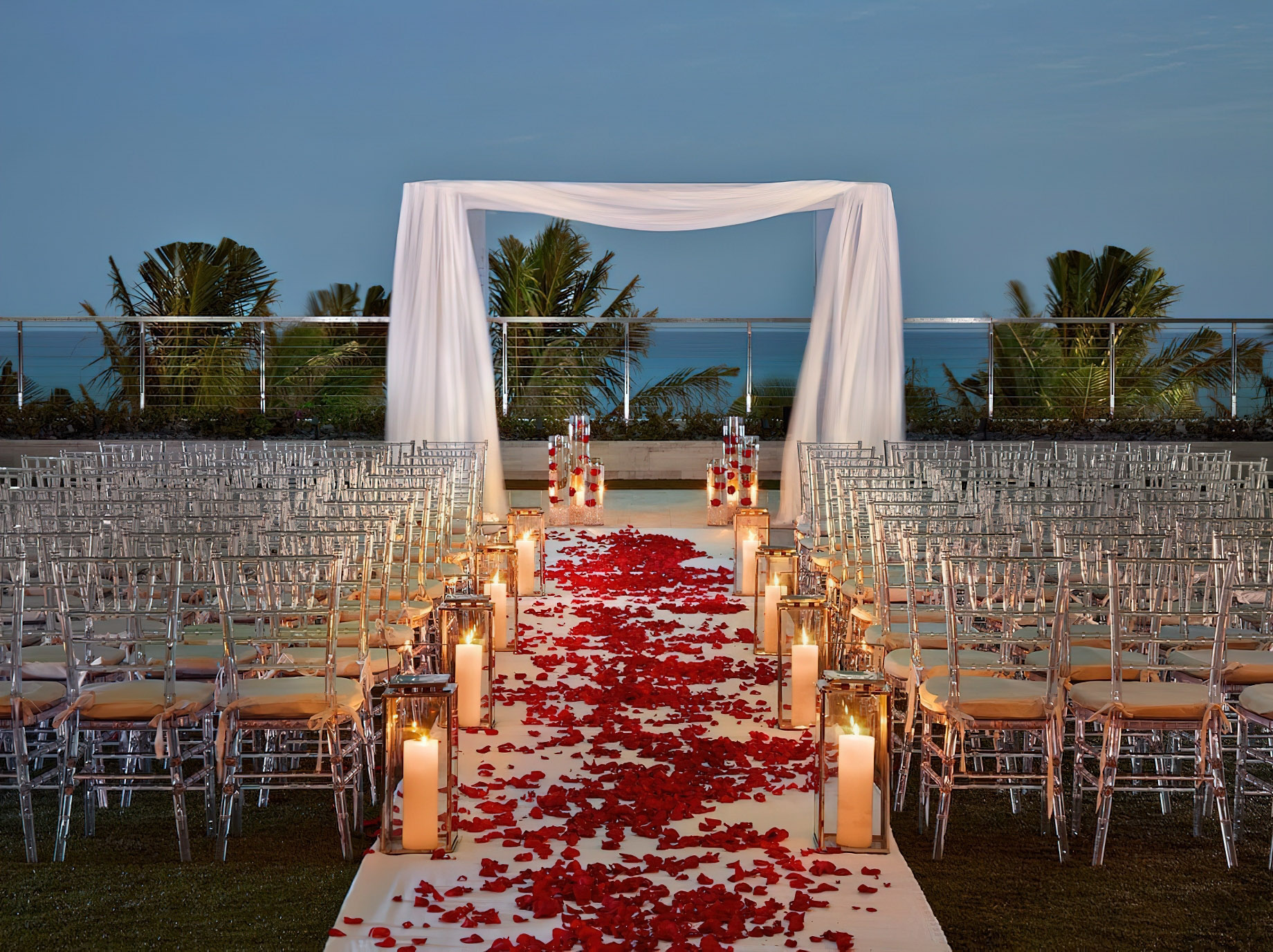 The Miami Beach EDITION Hotel – Miami Beach, FL, USA – La Vista Terrace Evening Wedding