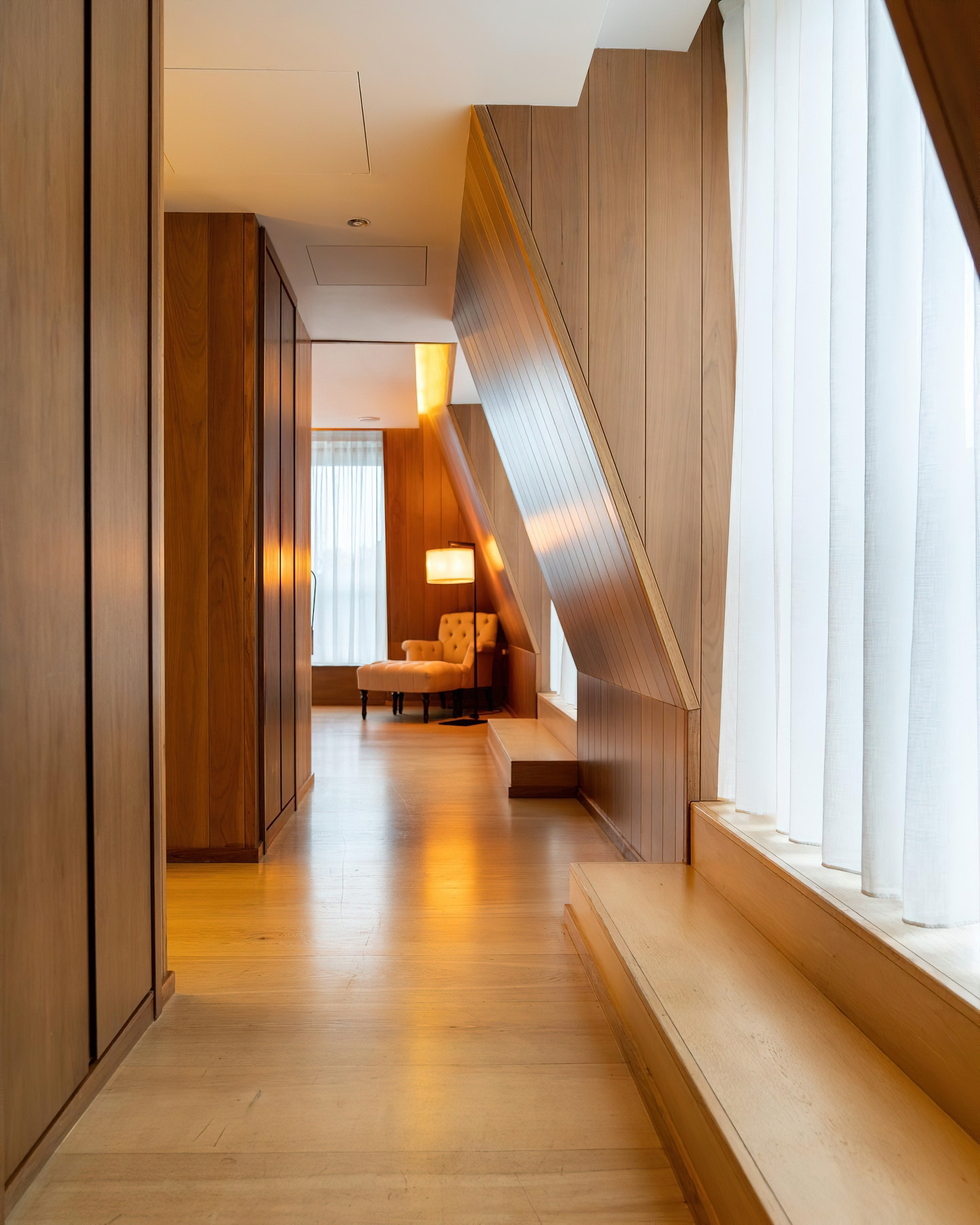 The London EDITION Hotel – London, United Kingdom – Guest Room Interior