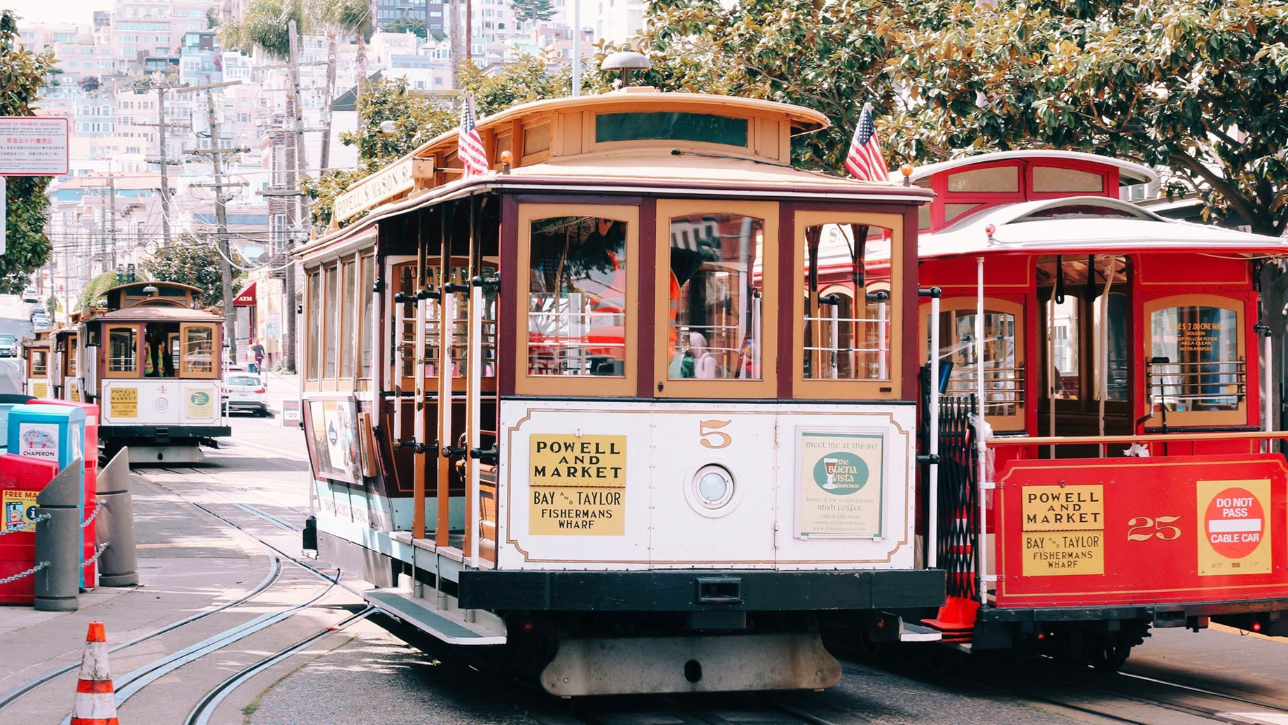 The St. Regis San Francisco Hotel – San Francisco, CA, USA – Iconic San Francisco Cable Cars