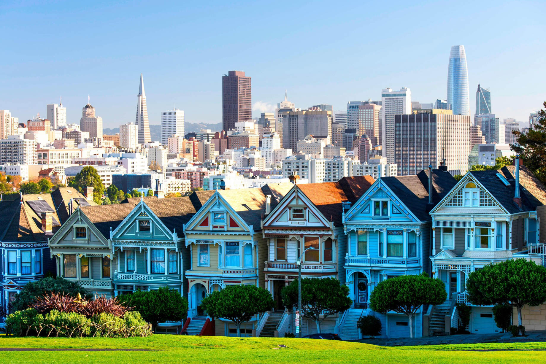 The St. Regis San Francisco Hotel – San Francisco, CA, USA – The Painted Ladies Houses