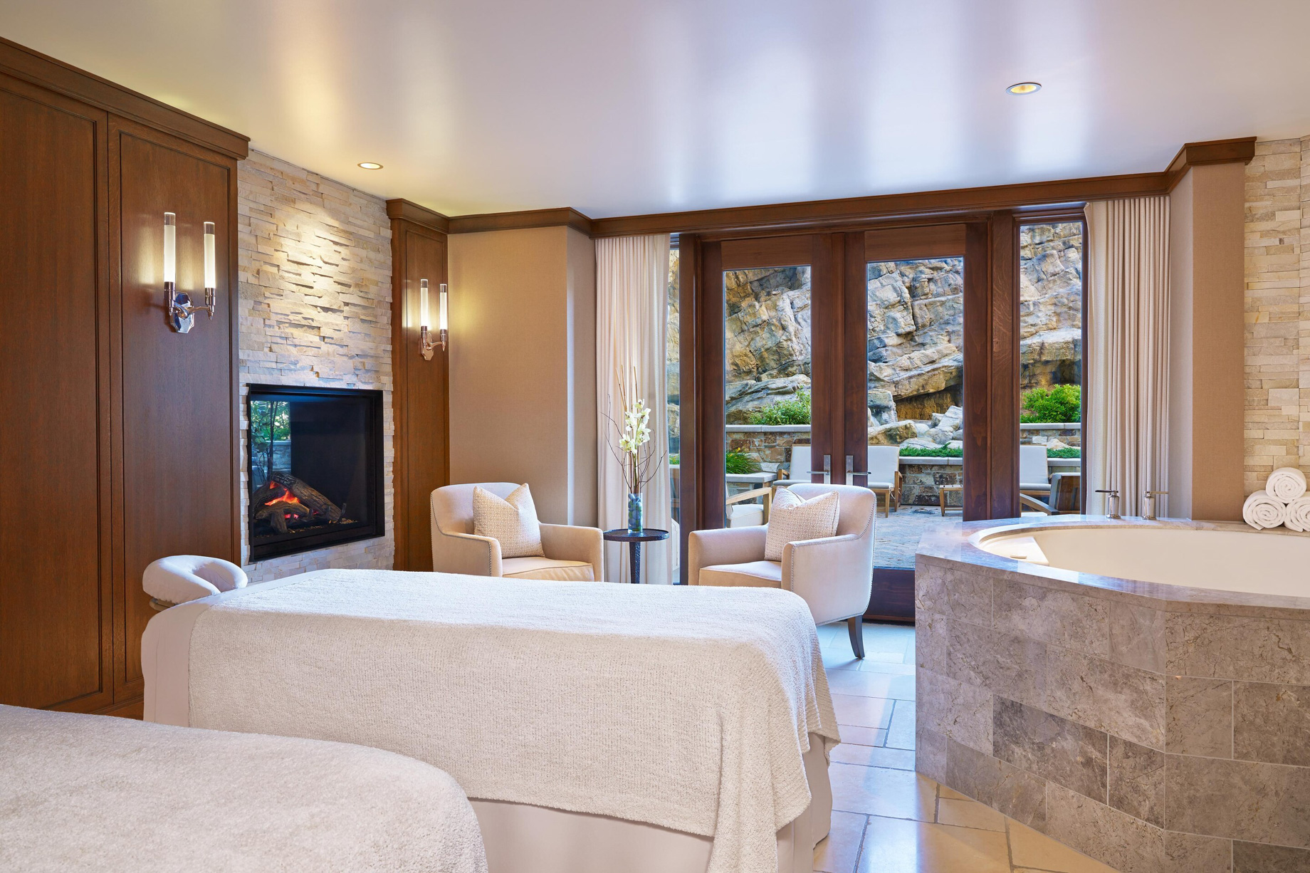 The St. Regis Deer Valley Resort - Park City, UT, USA - Spa Couples Suite