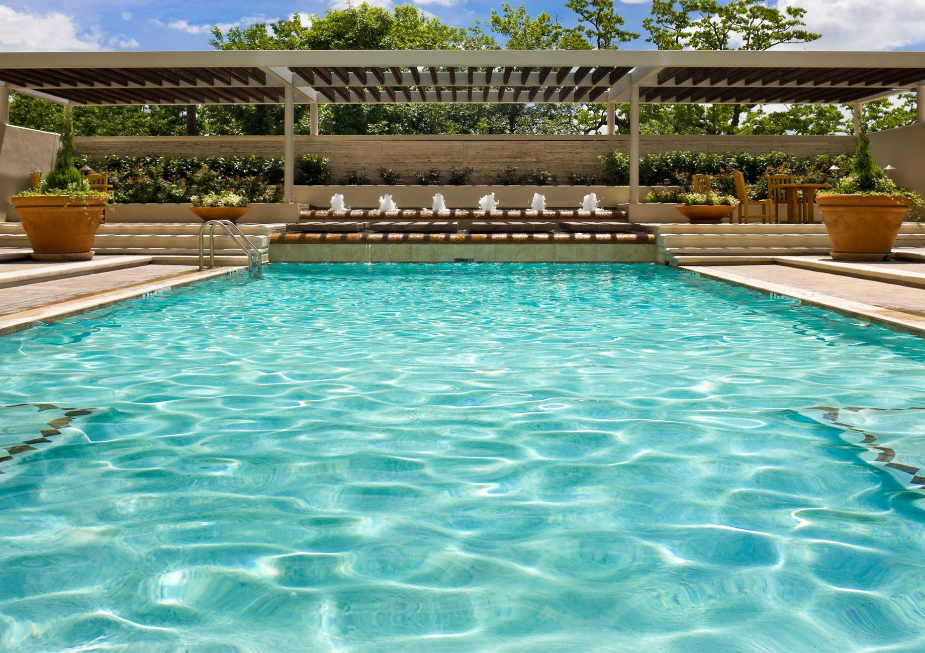 The St. Regis Houston Hotel – Houston, TX, USA – Outdoor Pool View