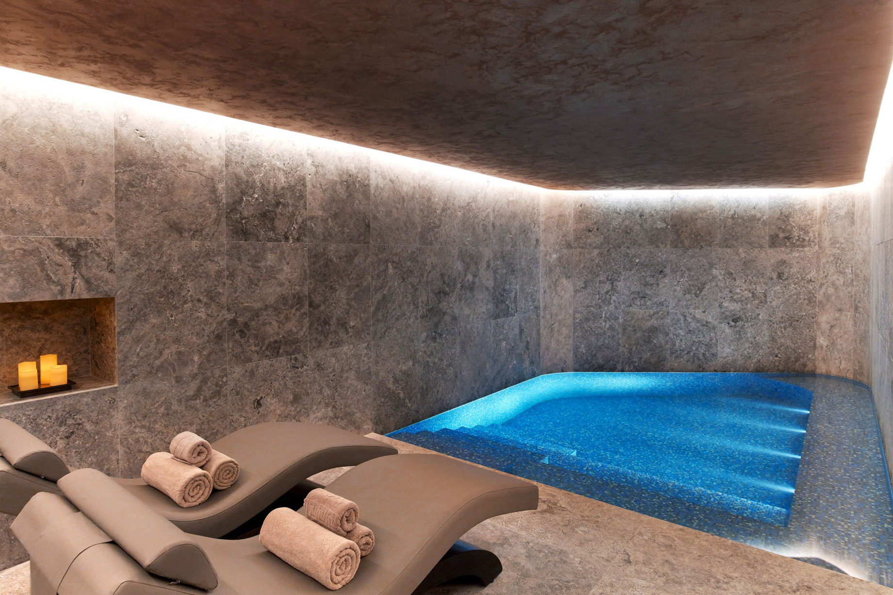 The St. Regis Istanbul Hotel - Istanbul, Turkey - Iridium Spa Pool