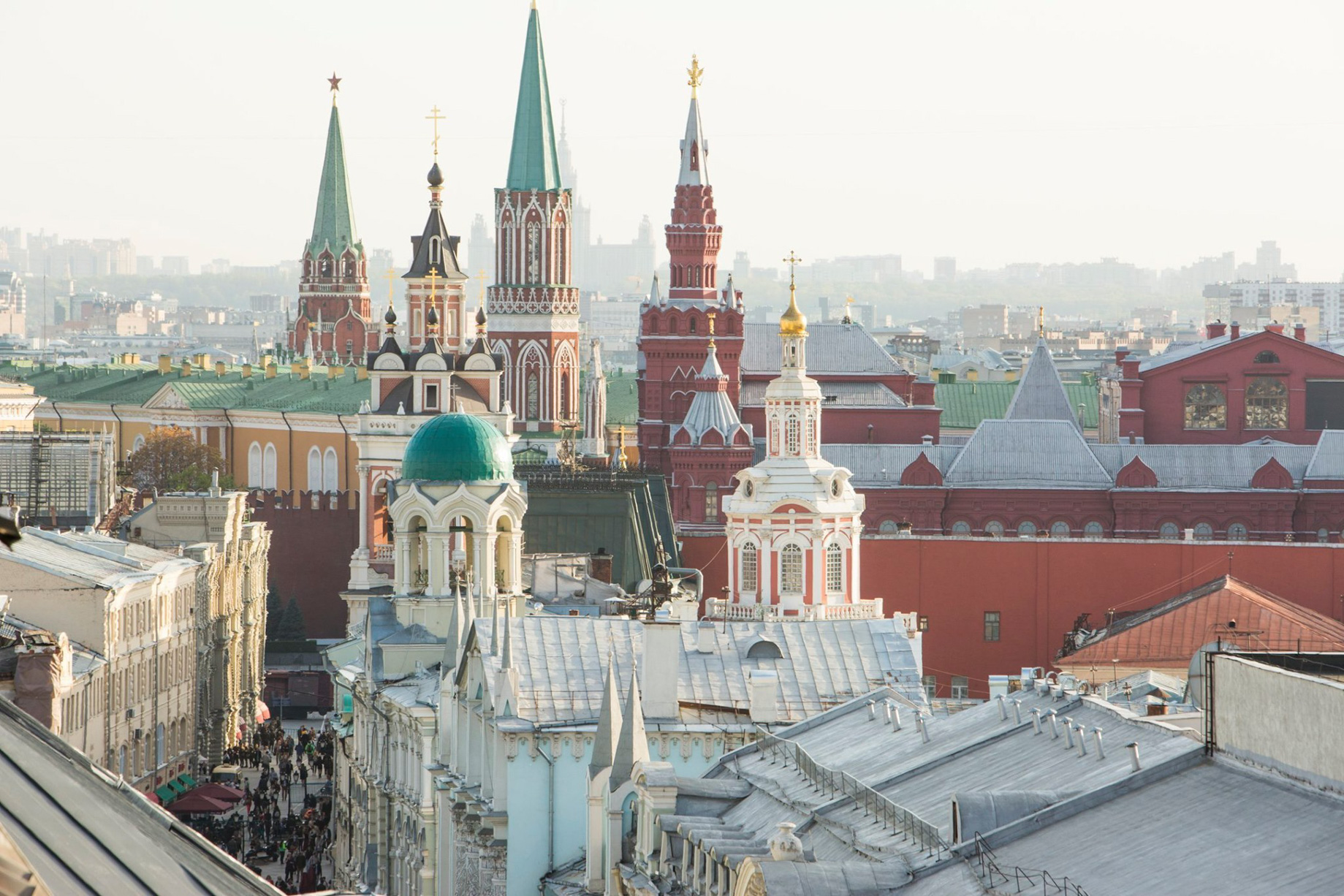 The St. Regis Moscow Nikolskaya Hotel - Moscow, Russia - Terrace City View
