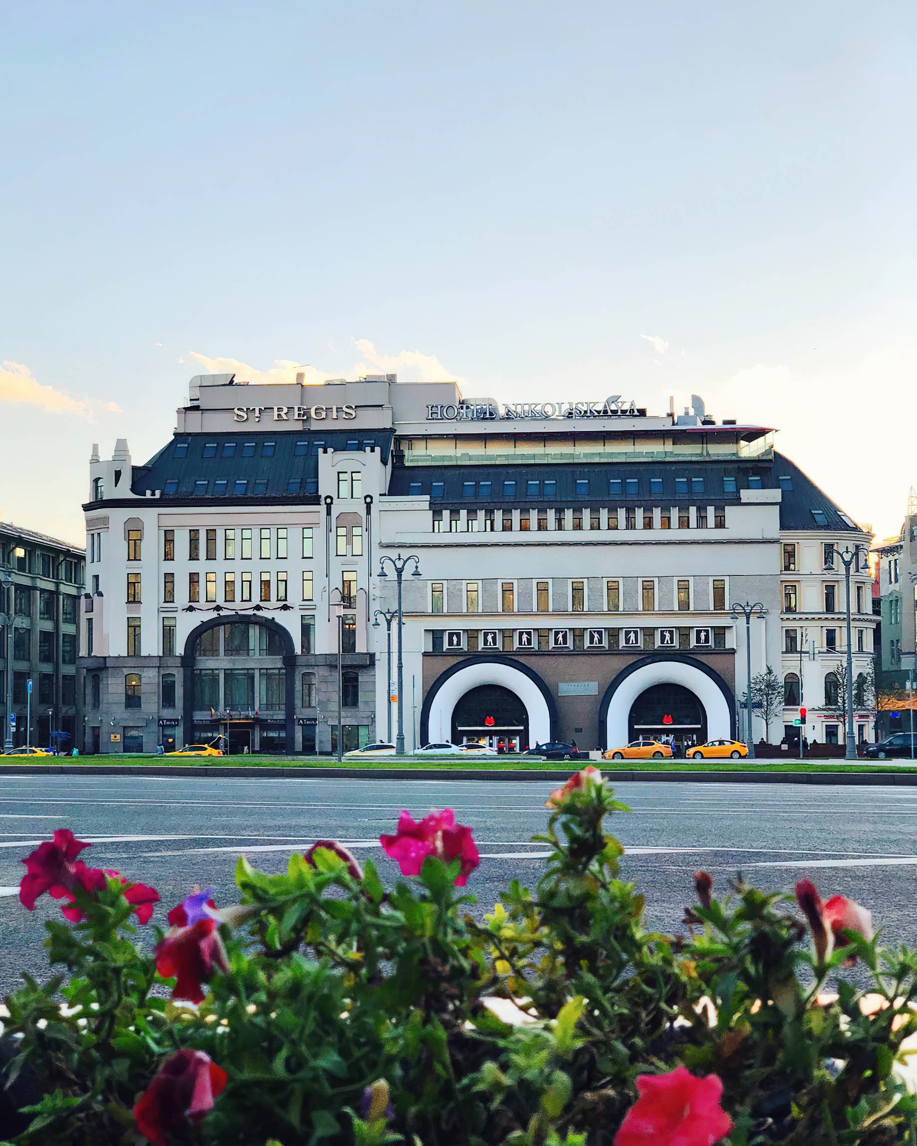 The St. Regis Moscow Nikolskaya Hotel - Moscow, Russia - Hotel Street View