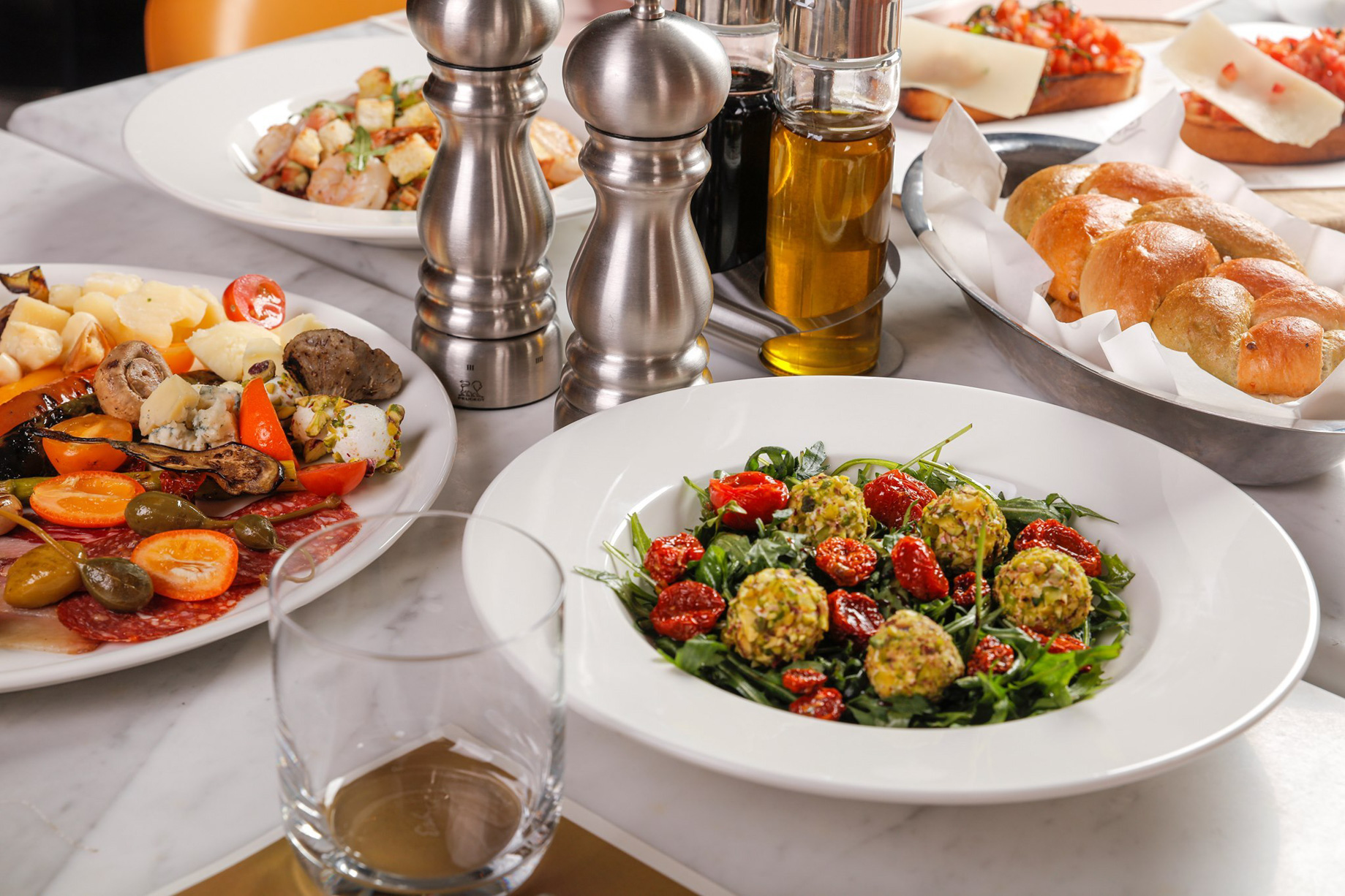 The St. Regis Amman Hotel - Amman, Jordan - Mercado Flavors of Italy