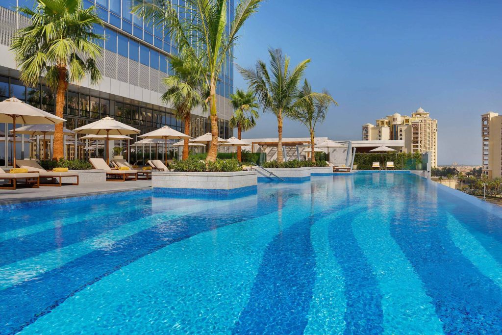 The St. Regis Dubai The Palm Jumeirah Hotel - Dubai, UAE - Infinity Swimming Pool